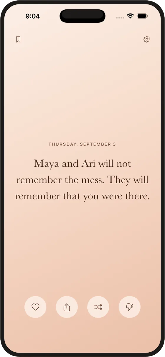Momtra&rsquo;s home screen with the day&rsquo;s phrase, and buttons to save, share, shuffle or hide it